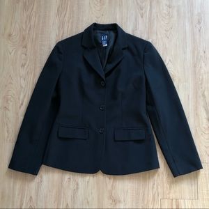 Women Gap Black Blazer in Size 2.